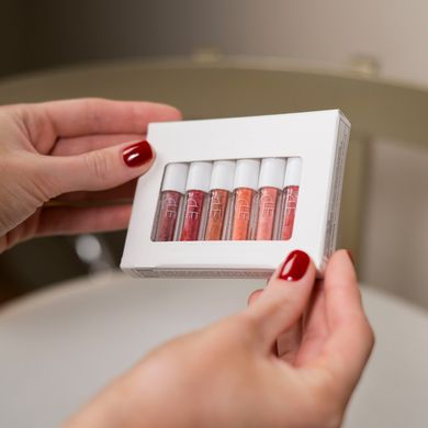 Набір мініатюр матових помад для губ CLE Mini Melting Lip Powder Set, набір 0.4 г * 6 шт Купити в Україні
