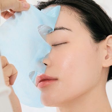 Зволожувальна тканинна маска з азуленом Dr. Althea Aqua Blue Hydration Mask, 28 г на KRKR.COM.UA
