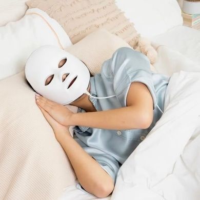 Профессиональная светодиодная LED-маска для лица Deesse Premium Mask, 1 шт на KRKR.COM.UA
