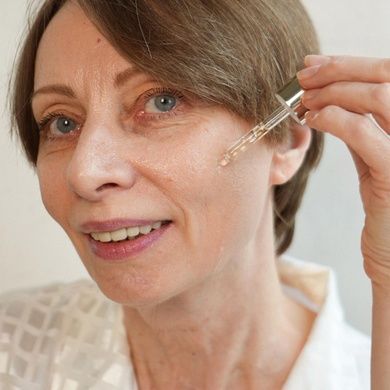 Ампульная сыворотка с экстрактом прополиса Dr.Ceuracle Royal Vita Propolis 33 Ampoule, 30мл на KRKR.COM.UA