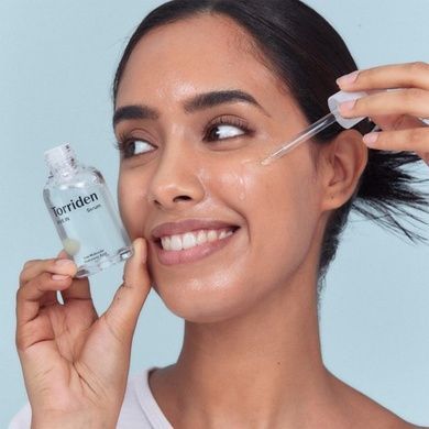 Сироватка з низькомолекулярною гіалуроновою кислотою Torriden DIVE-IN Low Molecular Hyaluronic Acid Serum, 50 мл на KRKR.COM.UA