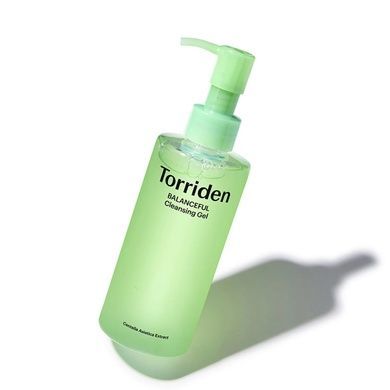 Успокаивающий очищающий гель для чувствительной кожи Torriden Balanceful Cica Cleansing Gel, 200 мл на KRKR.COM.UA