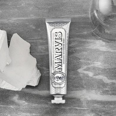 Зубная Паста Отбеливающая для Курильщиков Marvis Smokers Whitening Mint, 25 мл на KRKR.COM.UA