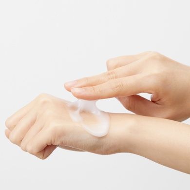Укрепляющая коллагеновая эссенция для упругости и сияния кожи VT CICA Collagen Essence, 30 мл на KRKR.COM.UA