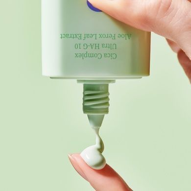 Успокаивающая солнцезащитная сыворотка с экстрактом центеллы TOCOBO Cica Calming Sun Serum SPF50+ PA++++, 50 мл на KRKR.COM.UA