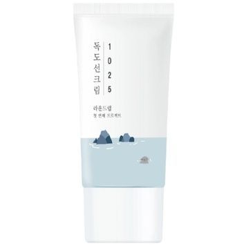 Солнцезащитный крем с морской водой ROUND LAB 1025 Dokdo Sunscreen, 50 мл на KRKR.COM.UA