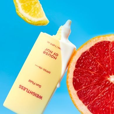 Уценка Легкий солнцезащитный флюид для лица SPF50+ PA++++ House of Hur Weightless Sun Fluid, 50 мл на KRKR.COM.UA